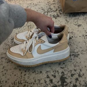 Nike platform dunks women’s